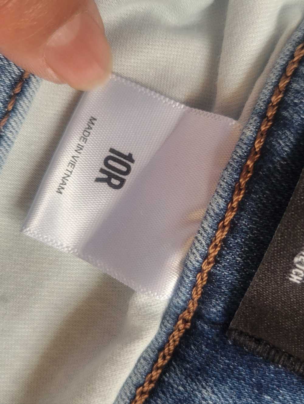 Express Women's Light Blue Bootcut Jeans - Picture 9 of 12